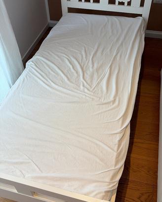 Letto singolo con materasso