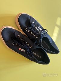 Scarpe Superga