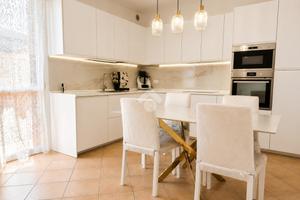 VILLA A SCHIERA A OCCHIOBELLO