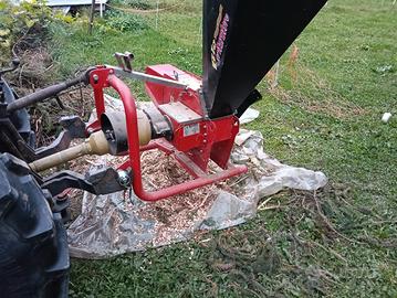 attrezzatura agricola 