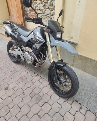 Honda fmx 650 km. 6000