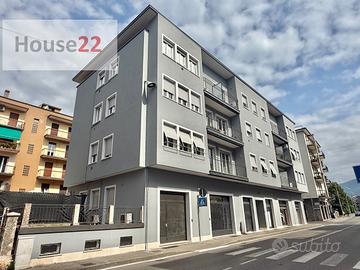 NEGOZIO Mq 45 VETRINATO FRONTE STRADA + Terrazza d