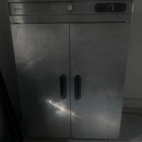 Frigorifero armadio professionale