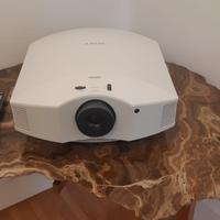 VIDEOPROIETTORE SONY HW40-ES + extender HDMI WIFI