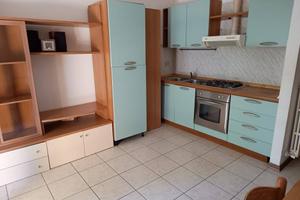 Appartamento di 71 m² con 2 locali e box auto a Mo