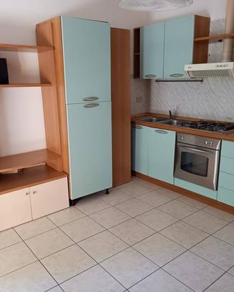 Appartamento di 71 m² con 2 locali e box auto a Mo