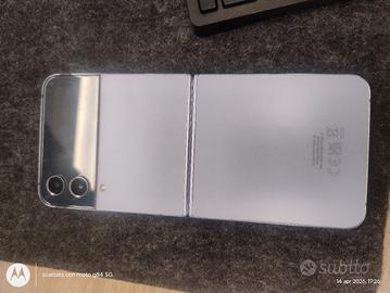 galaxy flip come nuovo