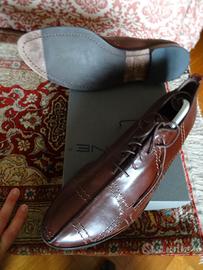 Scarpa classica pelle marca Obeline - 42