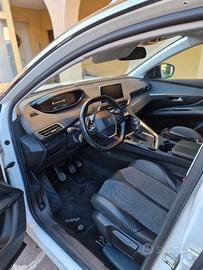 Vensesi Peugeot 5008