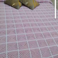 Coperta all’Uncinetto Fatta a Mano – Calda, Morbid