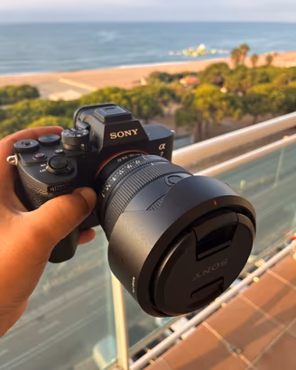 Sony a7iv pari al nuovo 4000 scatti