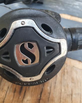 Erogatore Scubapro MK25 + S600
