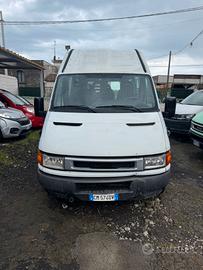 Iveco Daily 35S12C 2.3 Hpi TDI PC-TM Combi L 9 POS