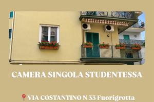 Camera singola studentessa fuorigrotta