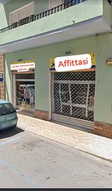 Ampio locale commerciale - Via Roma 28, Iglesias