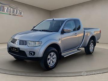 MITSUBISHI L200 2.5 DI-D/136CV Club Cab Invite D