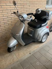 Scooter elettrico disabili tre ruote