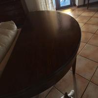 Tavolo in noce a ribalta
