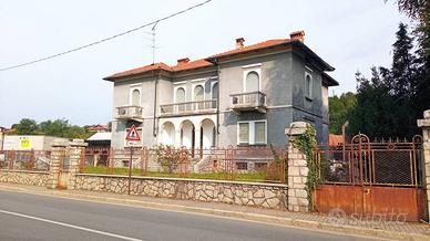 Casa indipendente a Gattinara (VC)