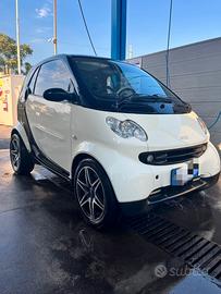 Smart Fortwo nuovissima impeccabile.