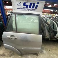 Porta post dx toyota rav4