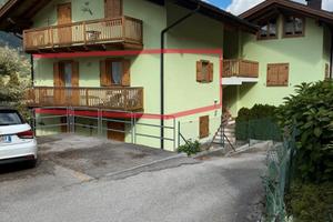 Trilocale arredato + terreno edificabile