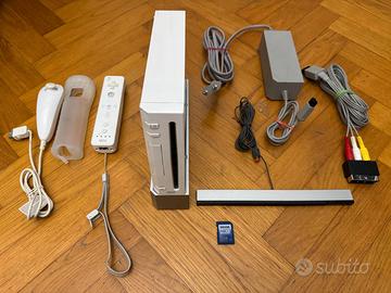 Nintendo Wii bianca, 1 Controller Cavi e Memory SD