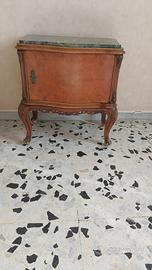 Camera da letto fatta a mano in radica di noce