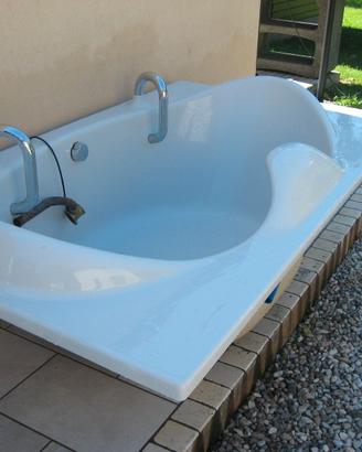 oggettistica completa da bagno abitazione.