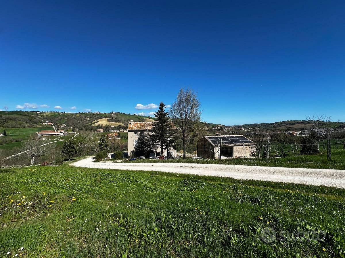Rustico - Sant'Angelo in Pontano - Vista 5