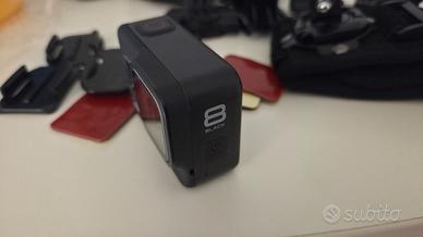 GOPRO HERO 8 BLACK 2 BATTERIE TELECOMANDO ACCESSOR