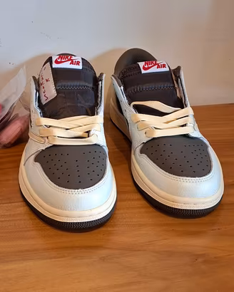Air Jordan 1 Retro Low OG SP Travis Scott n.39