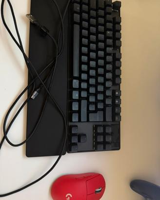 Apex Pro TKL Gen 3 + Logitech G Pro X rosso