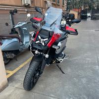 Moto BmW gs adventure 2025
