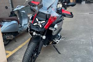 Moto BmW gs adventure 2025