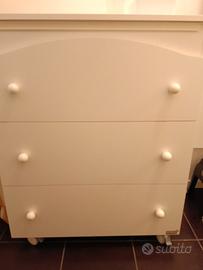 Lettino con materasso e fasciatoio Erbesi