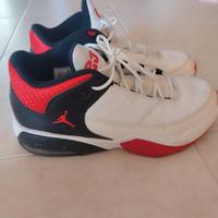 Nike Jordan max aura 3