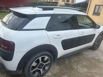 Citroen C4, cactus 100 cv SHEIN
