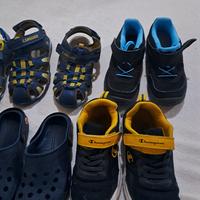  lotto scarpe e sandali bambino