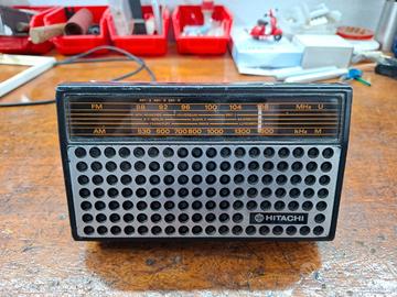 Radio HITACHI