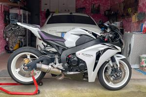 Honda cbr