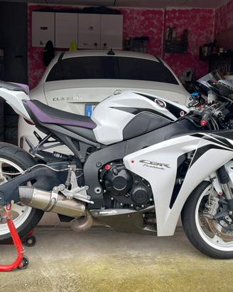 Honda cbr