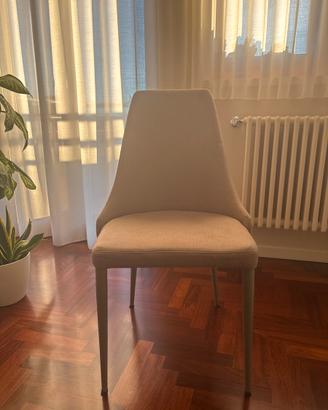 N 4 poltroncine, sala da pranzo beige