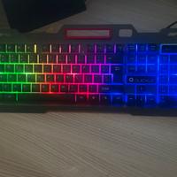 tastiera meccanica con cavo