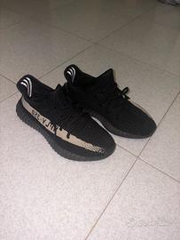 Yeezy 350 boost “oreo”