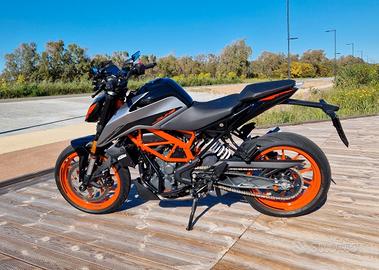 KTM Duke 390
