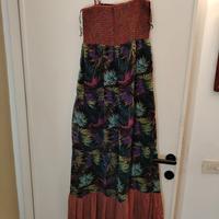 Vestito lungo estivo con fantasia tropicale