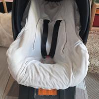 Seggiolino pegperego + Base ISOFIX 0+1 k