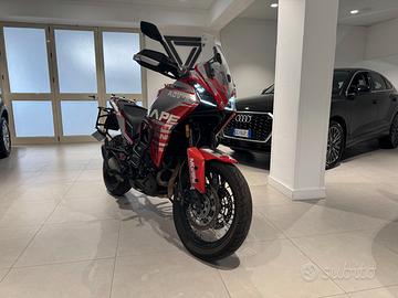 Moto Morini X-Cape 649 Raggi