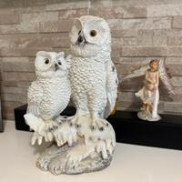 Statuetta di gufo in gesso